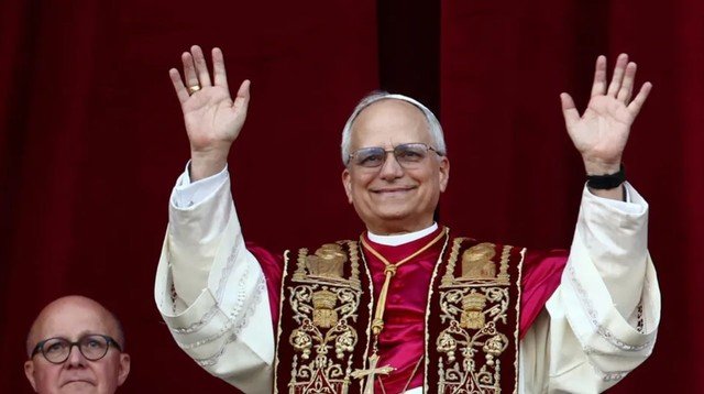 Papa León XIV durante una audiencia en el Vaticano